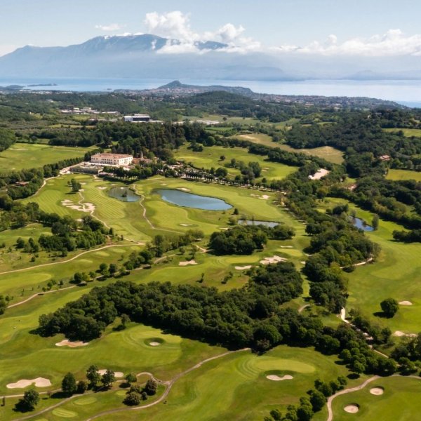 Una nuova immagine digitale per due realtà esclusive